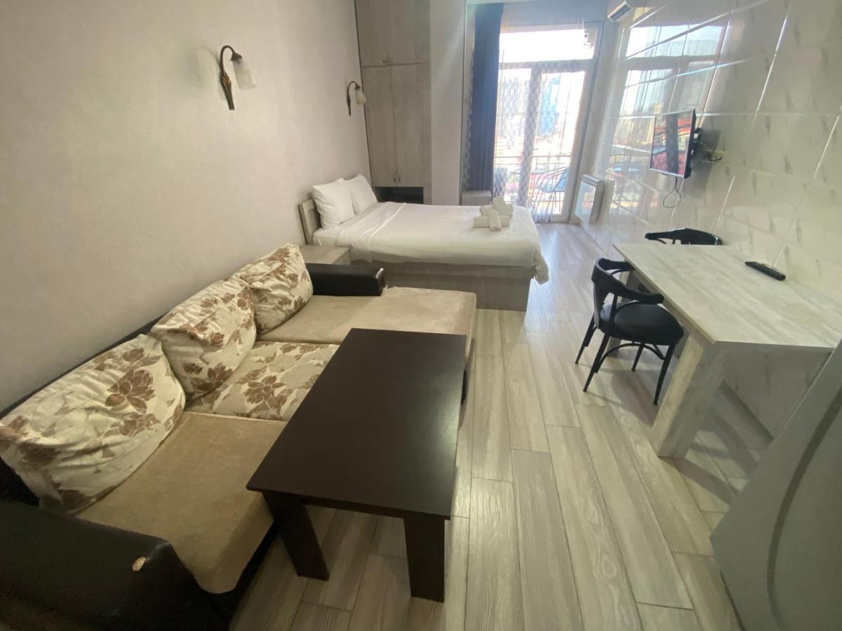 Apartment - Nino Batumi Ngoại thất bức ảnh